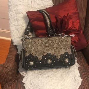 Concealed carry Handbag